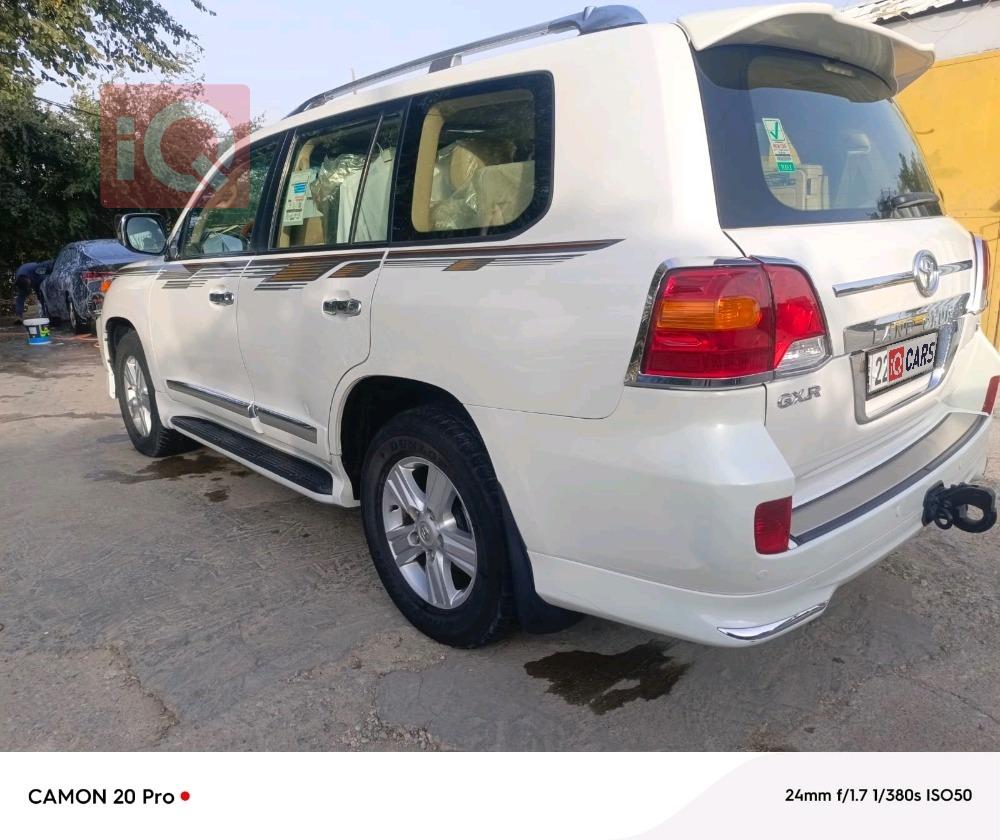 تويوتا لاندكروزر